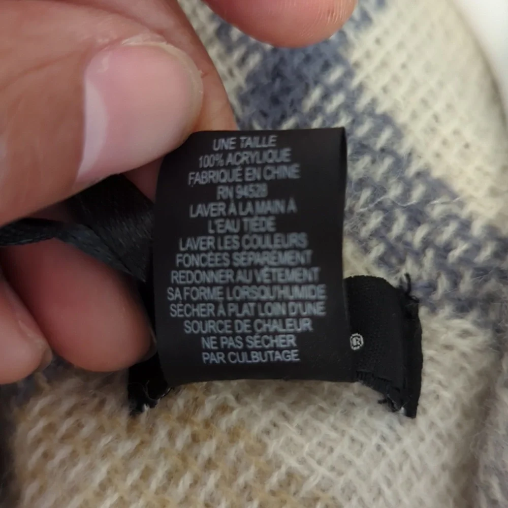 Modena Wrap - Picture 4 of 7